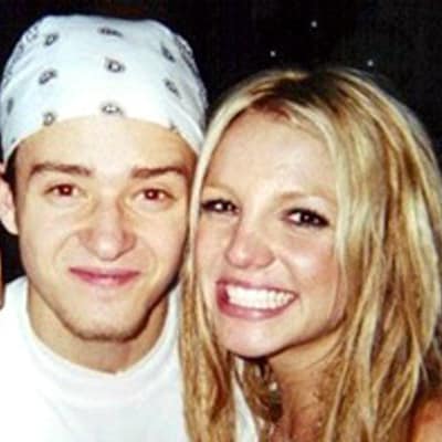 Harken back to the good ol’ Justin and Britney days in a white bandana.