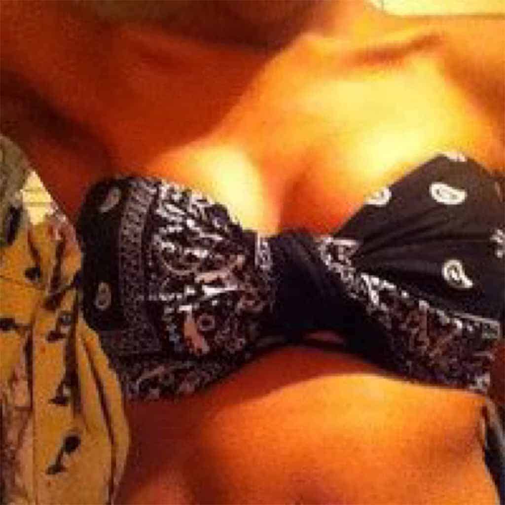 How to wear a bandana as a bra