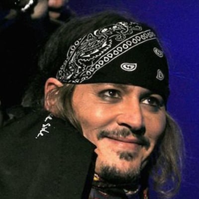 Johnny Depp rocks the pirate look.