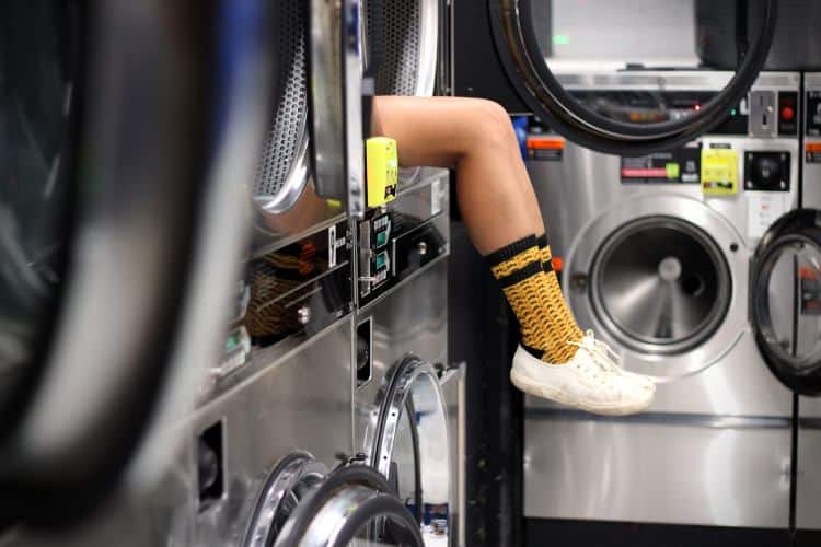 Learn how to wash socks